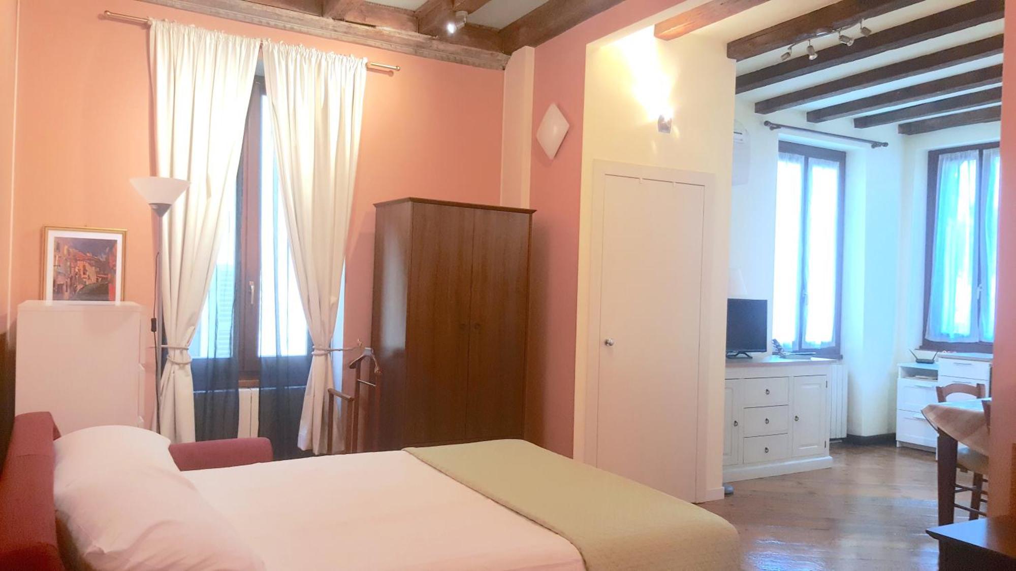 Monolocale In Centro A Verona Apartment Exterior photo